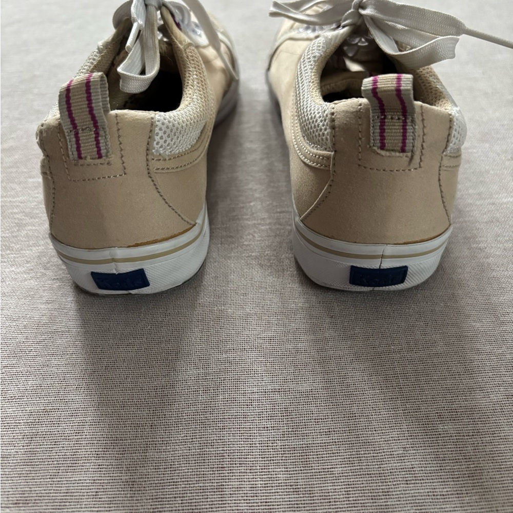 Keds tan tennis shoes. - Picture 7 of 12